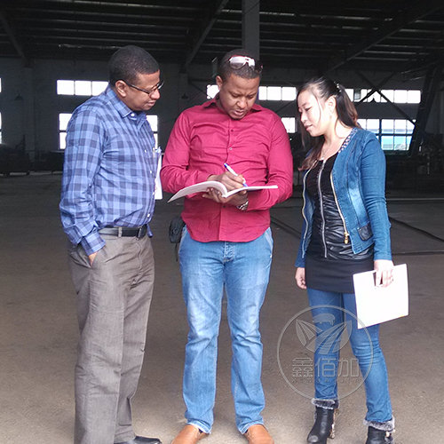 加纳客户来公司参观学习