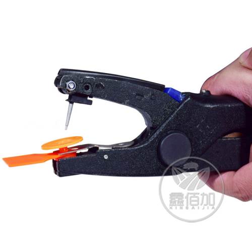 自动回弹耳标钳