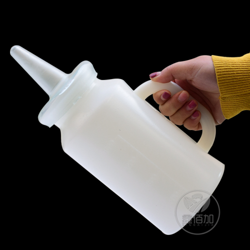 牛用奶壶1.6L圆形